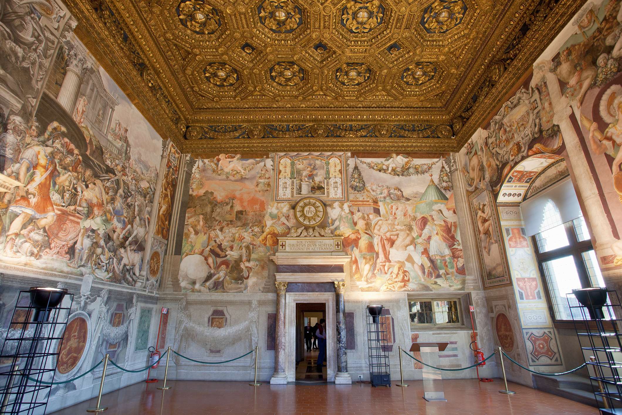 audience chamber in palazzo vecchio